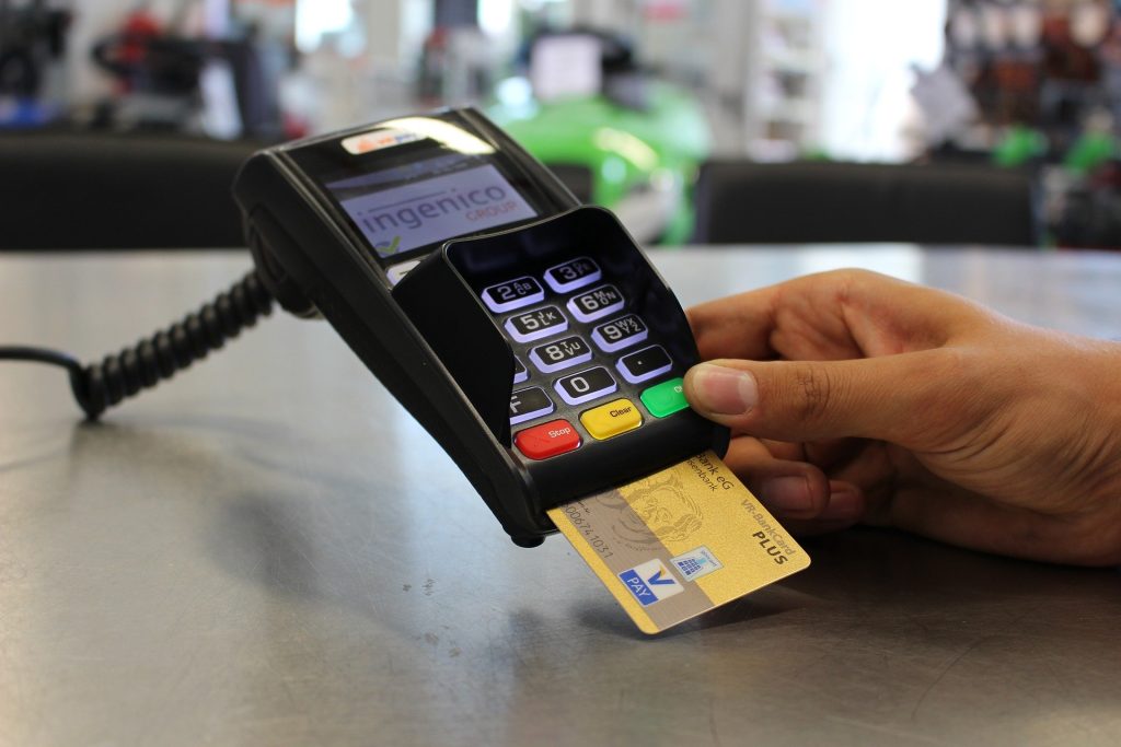 Payment card reader used in shops for phygital strategy
