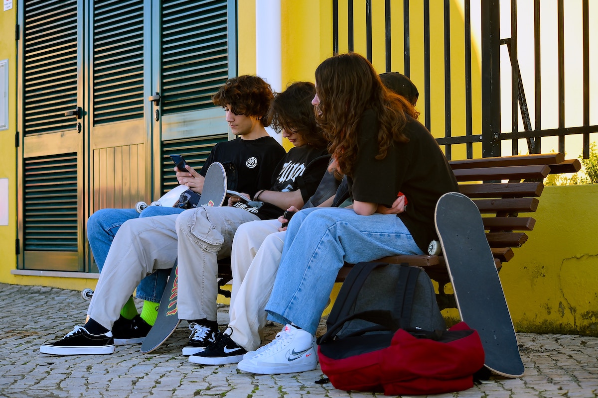 Enquête emploi : 12,8% de cas qualifiés de « NEET » en France