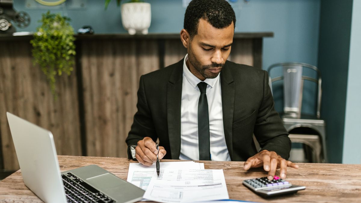 Actualisation France travail : comment déclarer vos heures et rester indemnisé ?
