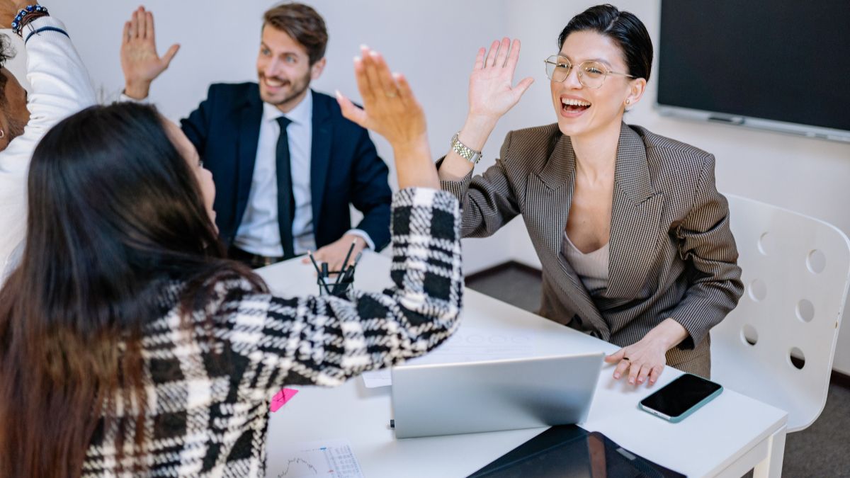 Avantages en entreprise : comment récompenser les salariés sans alourdir les coûts ?