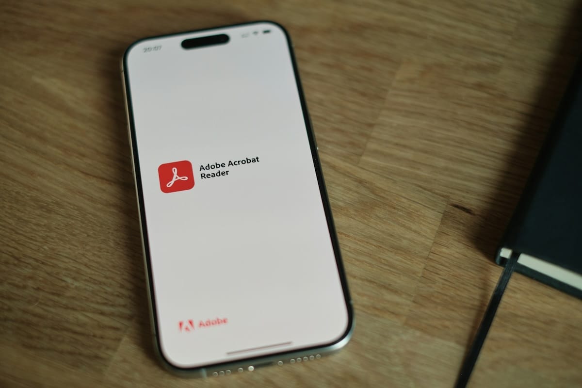 Transformation des PDF en espaces de travail interactifs : l&rsquo;outil Acrobat d&rsquo;Adobe redéfinit l&rsquo;expérience utilisateur
