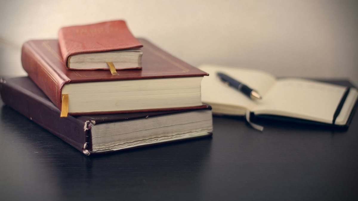 Les fournitures scolaires au travail peuvent-elles entraîner un licenciement pour faute grave ?