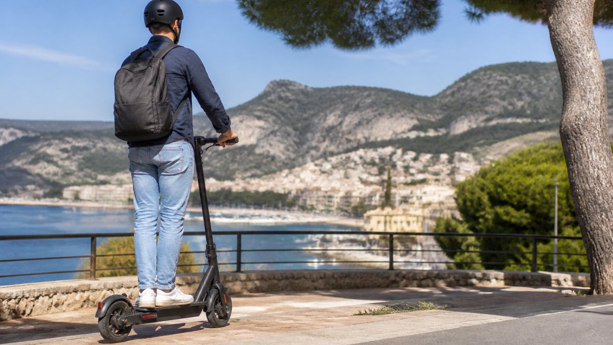 Obligation du port du casque pour trottinettes électriques dans le sud-est de la France