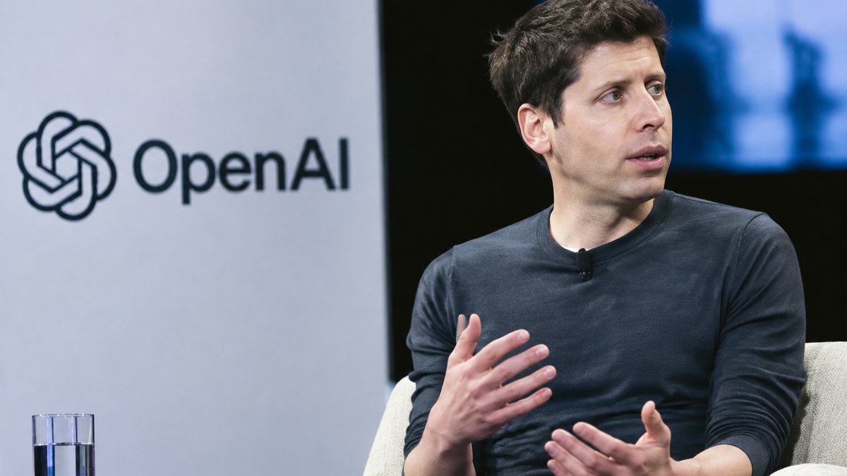 Comment Sam Altman envisage-t-il l&rsquo;accès à l&rsquo;IA malgré ses risques possibles ?